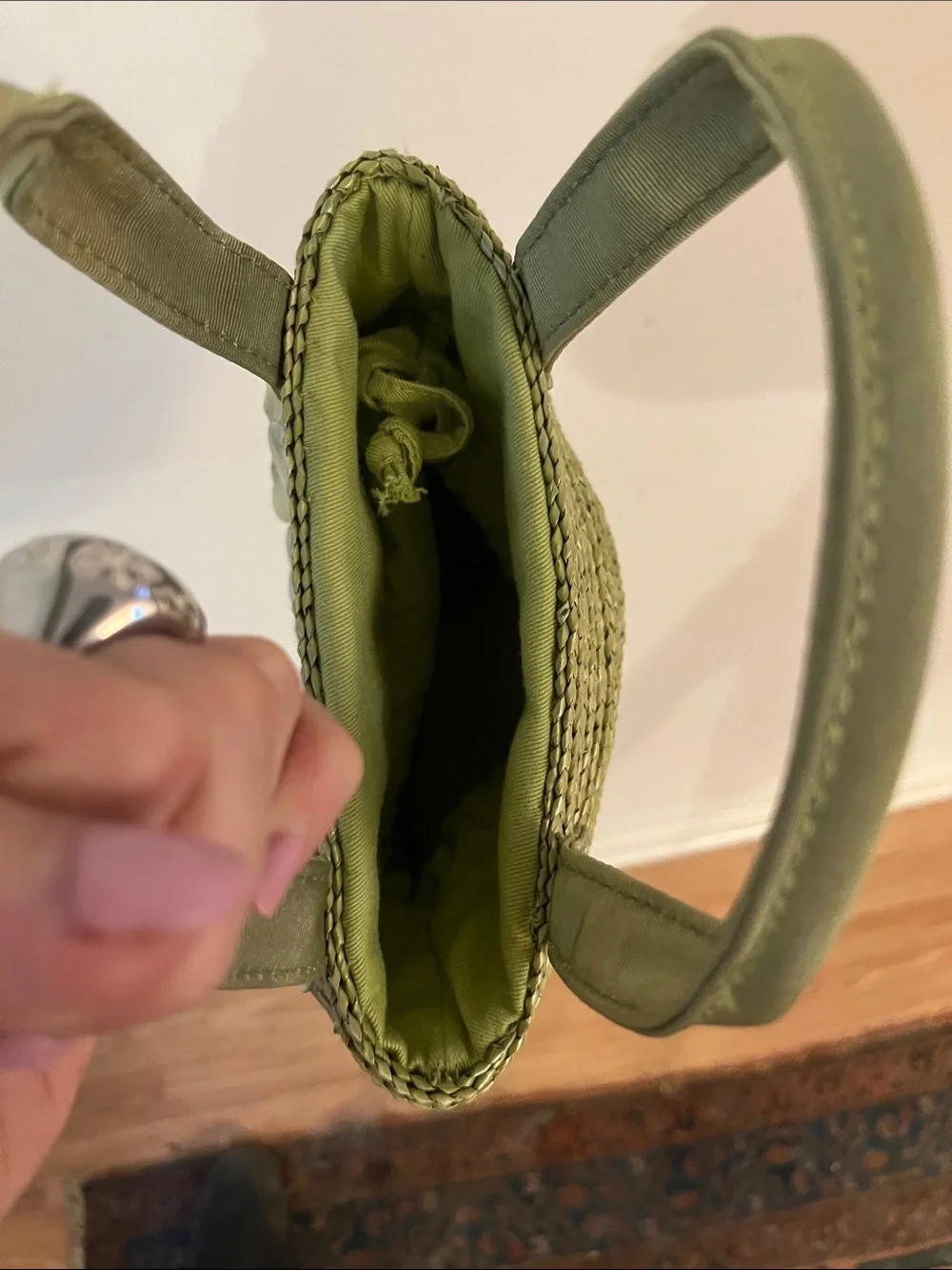 Capelli of New York Olive Green Mini Tote with Iridescent Shell Discs - Picture 3 of 4
